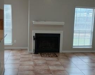 3617 W Northgate Drive - Photo Thumbnail 1
