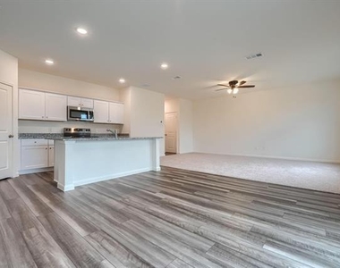 14122 Emeric Street - Photo Thumbnail 3