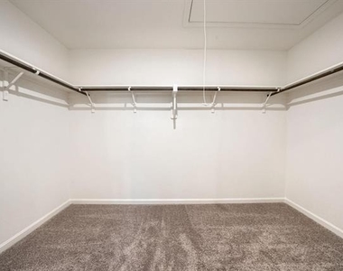 14122 Emeric Street - Photo Thumbnail 24