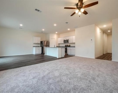 14122 Emeric Street - Photo Thumbnail 5