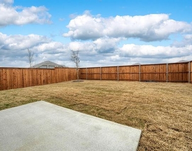 14122 Emeric Street - Photo Thumbnail 27