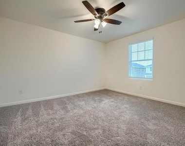 14122 Emeric Street - Photo Thumbnail 18