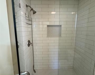 5028 Coker Drive - Photo Thumbnail 11