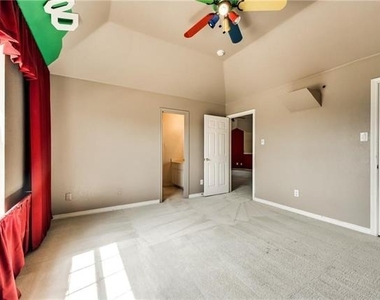 1000 Attica Lane - Photo Thumbnail 19