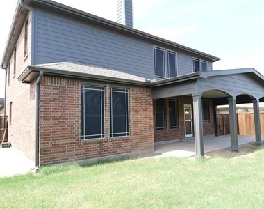 133 Meadow Crest Drive - Photo Thumbnail 13