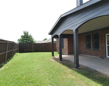 133 Meadow Crest Drive - Photo Thumbnail 15