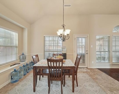 1121 Shearwater Lane - Photo Thumbnail 18