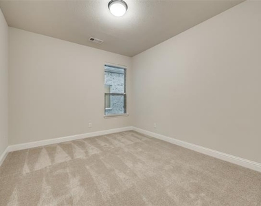 5901 The Esplanade Drive - Photo Thumbnail 30