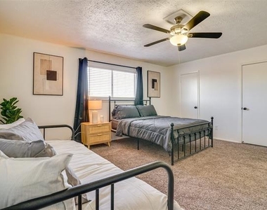 42 W Creek Lane - Photo Thumbnail 16
