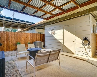 42 W Creek Lane - Photo Thumbnail 17