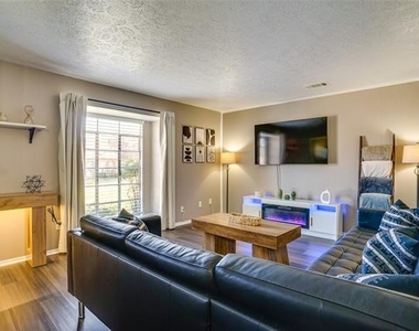 42 W Creek Lane - Photo Thumbnail 1