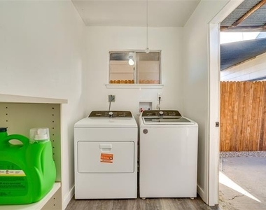 42 W Creek Lane - Photo Thumbnail 19