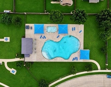 4312 Poppy Drive - Photo Thumbnail 28