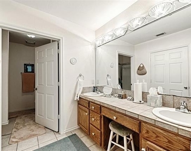 105 Santee Drive - Photo Thumbnail 13