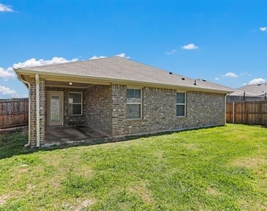 3234 Hawkins Drive - Photo Thumbnail 18