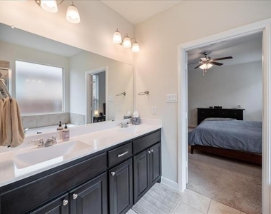1104 Genola Drive - Photo Thumbnail 13
