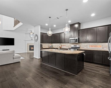 1416 Huntsman Ridge Lane - Photo Thumbnail 3