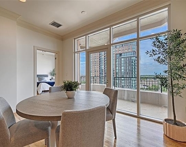 2828 Hood Street - Photo Thumbnail 13