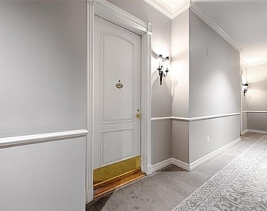 2828 Hood Street - Photo Thumbnail 1