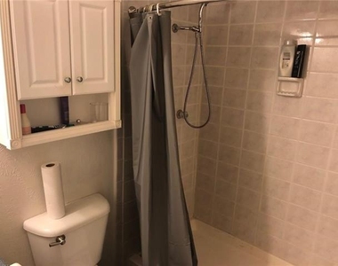 5228 Runyon Drive - Photo Thumbnail 11