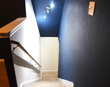 10113 Hanover Drive - Photo Thumbnail 13