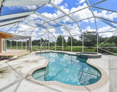 7600 Nw 82nd Terrace - Photo Thumbnail 14