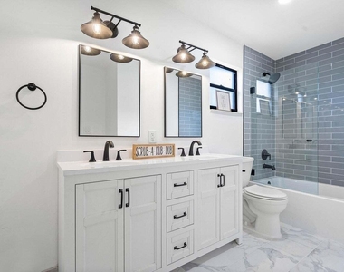 506 Heron Drive - Photo Thumbnail 6