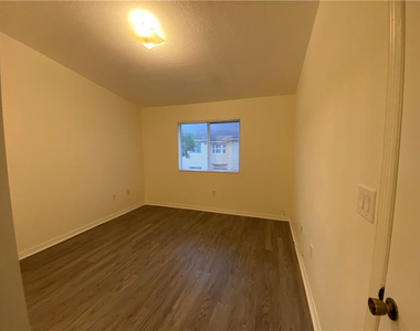 970 Ne 34th Avenue - Photo Thumbnail 18