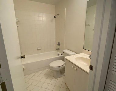 970 Ne 34th Avenue - Photo Thumbnail 12