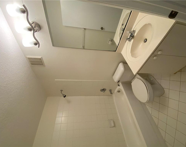 970 Ne 34th Avenue - Photo Thumbnail 22
