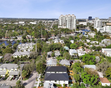 604 Sw 7th Avenue - Photo Thumbnail 2