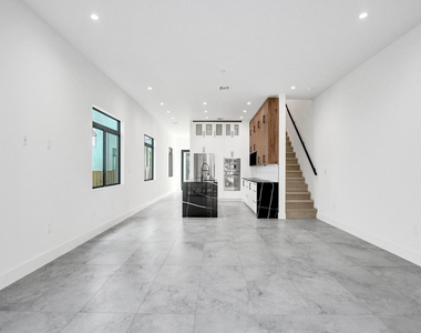 604 Sw 7th Avenue - Photo Thumbnail 17