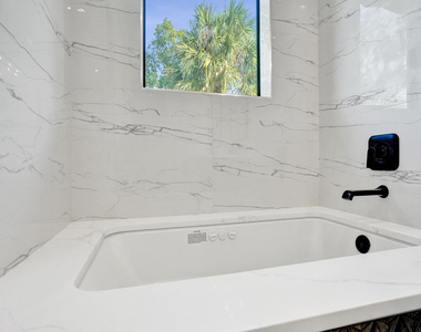 604 Sw 7th Avenue - Photo Thumbnail 29