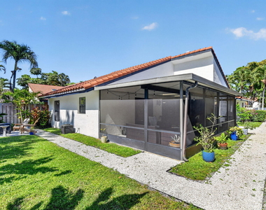 1630 Nw 22nd Avenue - Photo Thumbnail 46