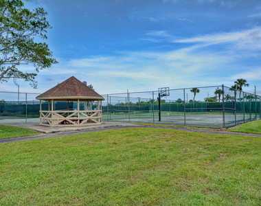 1630 Nw 22nd Avenue - Photo Thumbnail 68