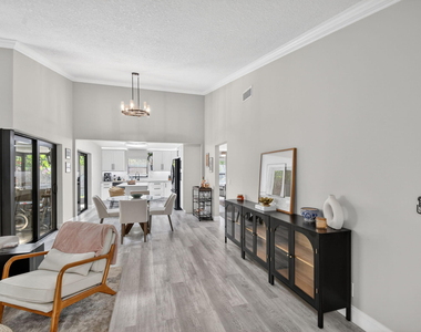 1630 Nw 22nd Avenue - Photo Thumbnail 13
