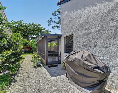 1630 Nw 22nd Avenue - Photo Thumbnail 43