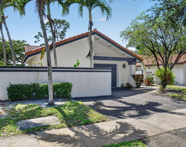 1630 Nw 22nd Avenue - Photo Thumbnail 1