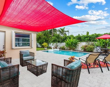 2640 Nw 9th Lane - Photo Thumbnail 26