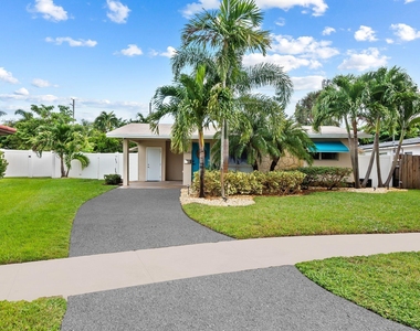 2640 Nw 9th Lane - Photo Thumbnail 1