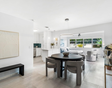2640 Nw 9th Lane - Photo Thumbnail 15