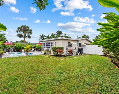 2640 Nw 9th Lane - Photo Thumbnail 37