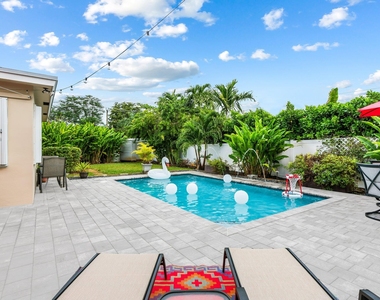 2640 Nw 9th Lane - Photo Thumbnail 28