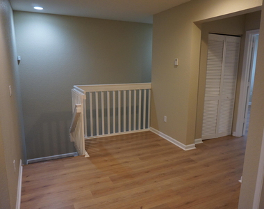 2030 Nassau Drive - Photo Thumbnail 9