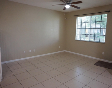 2030 Nassau Drive - Photo Thumbnail 32
