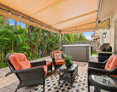 3240 Spanish River Drive - Photo Thumbnail 21