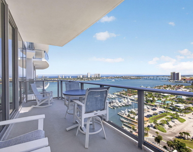 220 Lake Shore Drive - Photo Thumbnail 1