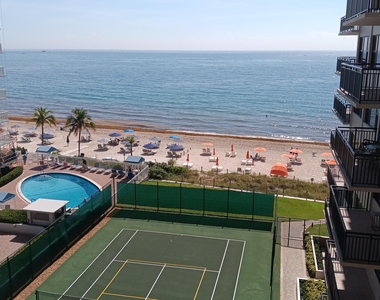 3800 Galt Ocean Drive - Photo Thumbnail 4