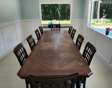 1066 Se Saint Lucie Boulevard - Photo Thumbnail 21