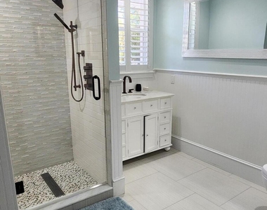 1066 Se Saint Lucie Boulevard - Photo Thumbnail 19